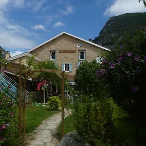  Bed & Breakfast La Petite Auberge De France